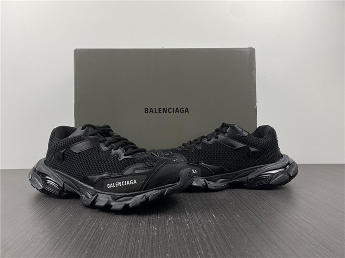 Balenciaga Track.3 Black 700873W3RF11090